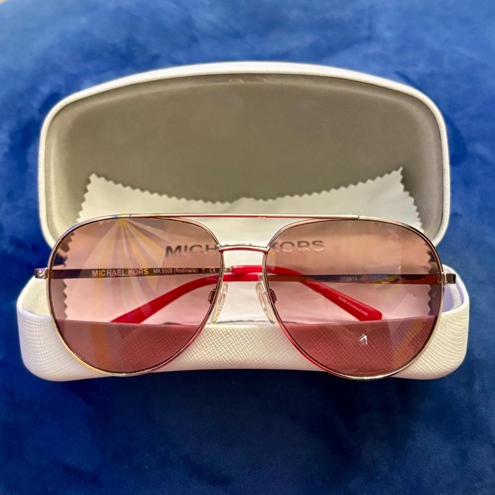 ✌🏼😎Michael Kors Pink Metal Frame aviator Sunglasses😎New✌🏼